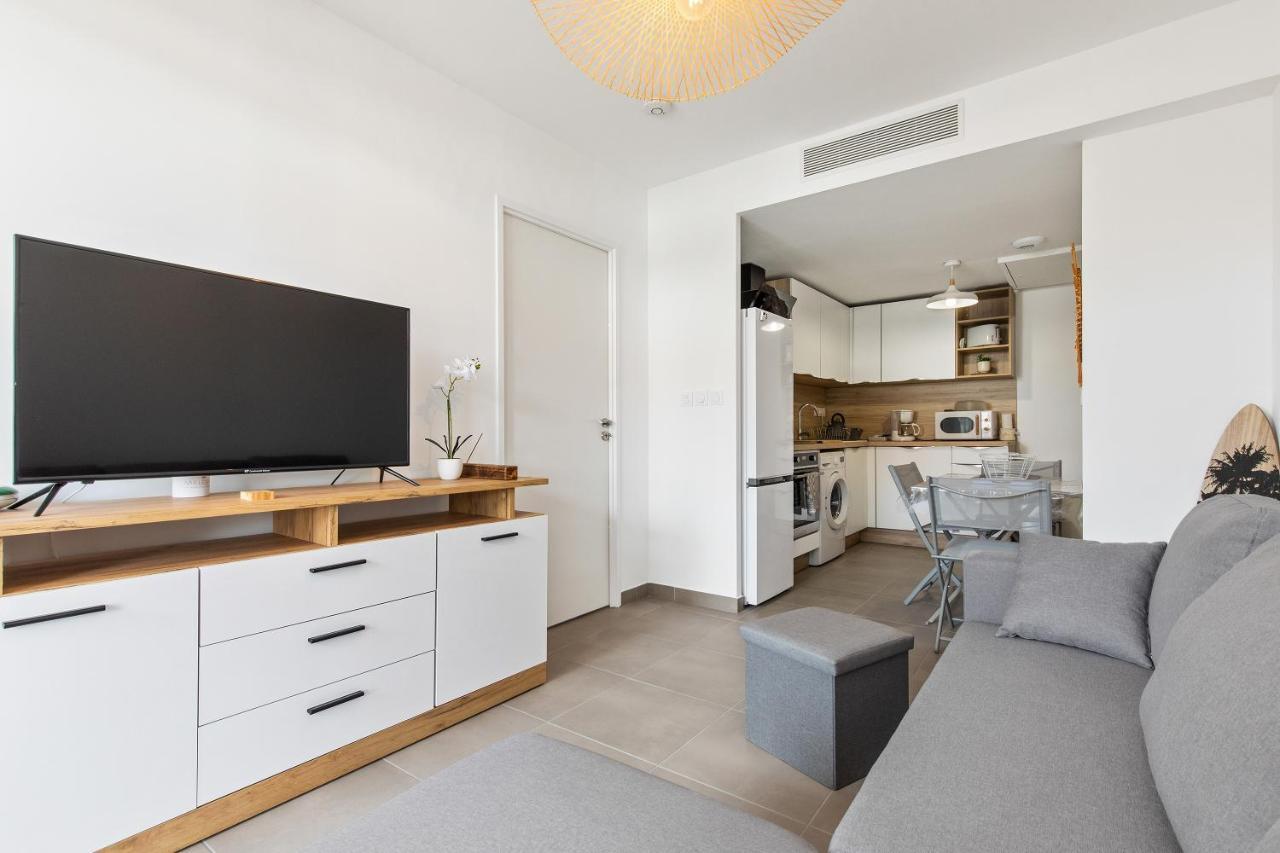 Le Corinthe - Appt Classe 3 Etoiles Et Climatise Marseillan  Exteriör bild